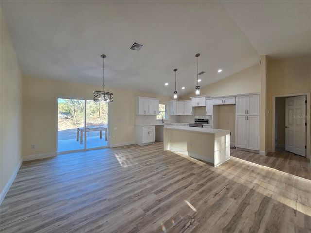 362 LOCUST ROAD, Ocala, FL 34472