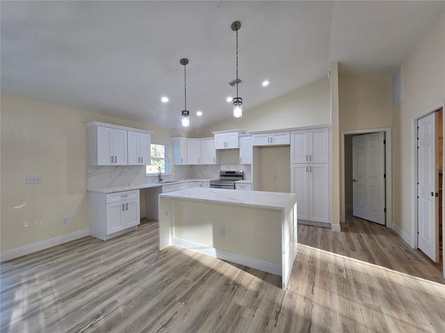 362 LOCUST ROAD, Ocala, FL 34472