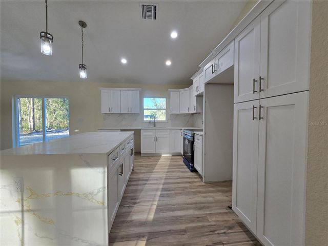 362 LOCUST ROAD, Ocala, FL 34472