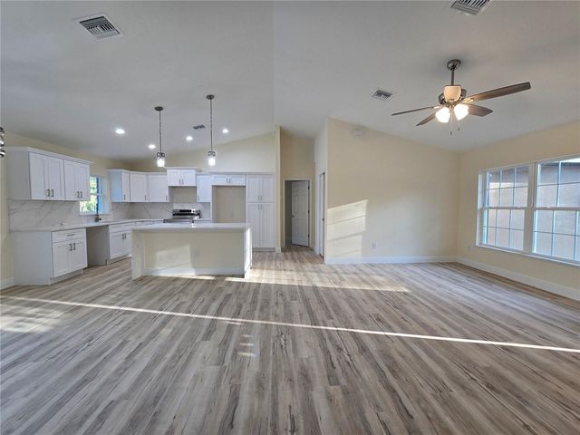 362 LOCUST ROAD, Ocala, FL 34472