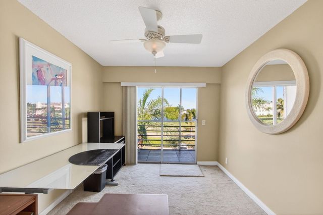 33 Fanshaw A A, Boca Raton, FL 33434