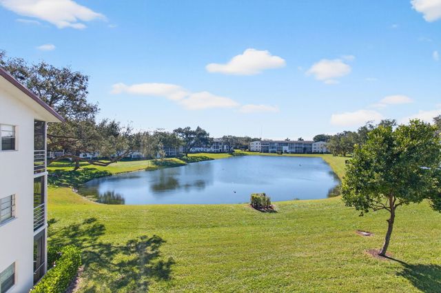 33 Fanshaw A A, Boca Raton, FL 33434