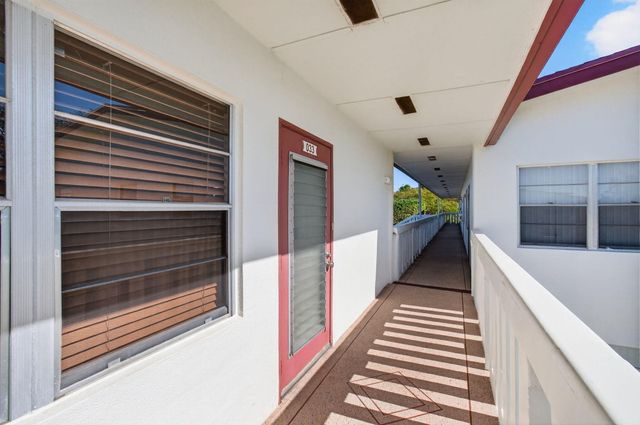 33 Fanshaw A A, Boca Raton, FL 33434