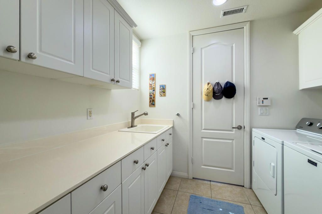 Image 14 of property listing at 67797 Via Seguro, Cathedral City, CA 92234