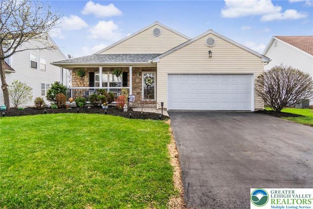 1928 Vintage Drive, Bethlehem Twp, PA 18045