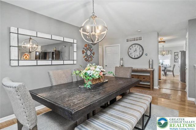 1928 Vintage Drive, Bethlehem Twp, PA 18045
