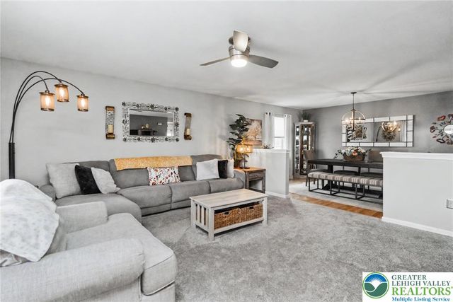 1928 Vintage Drive, Bethlehem Twp, PA 18045