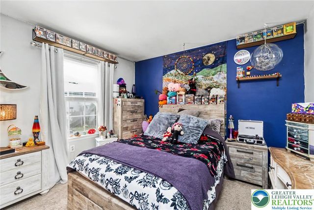 1928 Vintage Drive, Bethlehem Twp, PA 18045