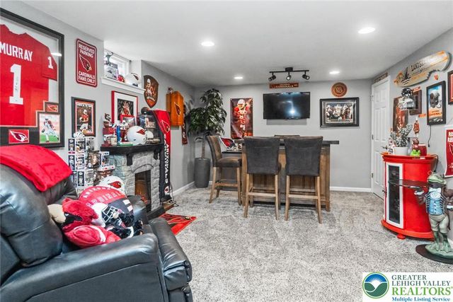 1928 Vintage Drive, Bethlehem Twp, PA 18045