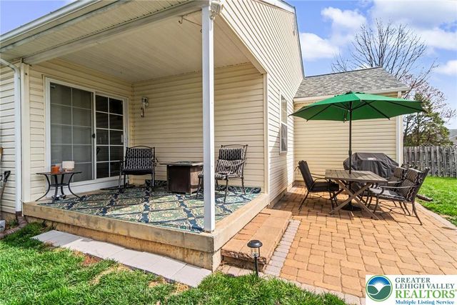 1928 Vintage Drive, Bethlehem Twp, PA 18045
