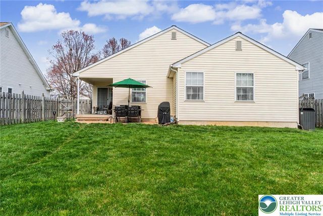 1928 Vintage Drive, Bethlehem Twp, PA 18045