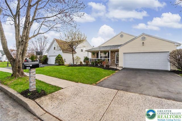 1928 Vintage Drive, Bethlehem Twp, PA 18045