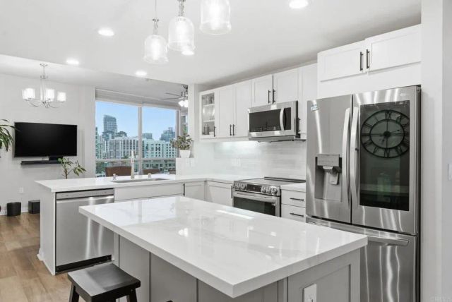 253 10Th Avenue 721, San Diego, CA 92101