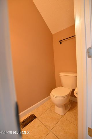 318 Osprey Point Drive, Sneads Ferry, NC 28460