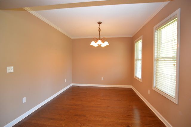 318 Osprey Point Drive, Sneads Ferry, NC 28460