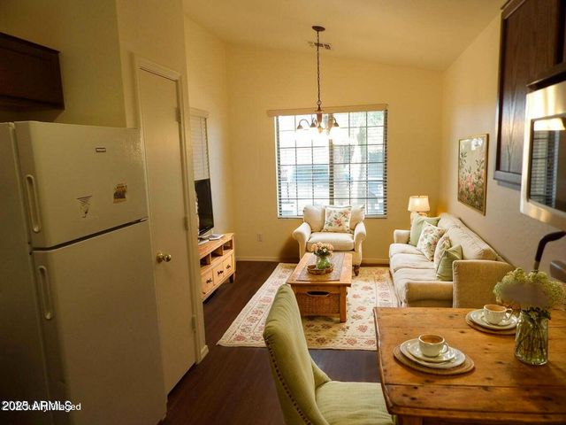 23742 W HIDALGO Avenue, Buckeye, AZ 85326