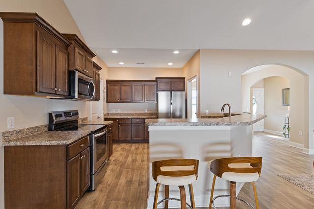 168 Baylee Circle, Galivants Ferry, SC 29544