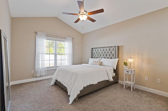 168 Baylee Circle, Galivants Ferry, SC 29544