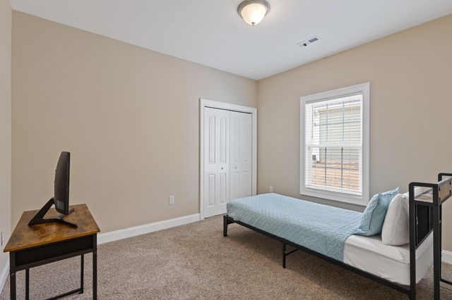 168 Baylee Circle, Galivants Ferry, SC 29544