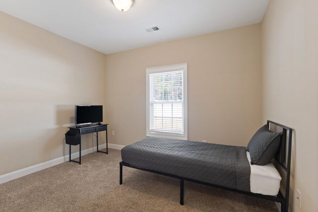 168 Baylee Circle, Galivants Ferry, SC 29544