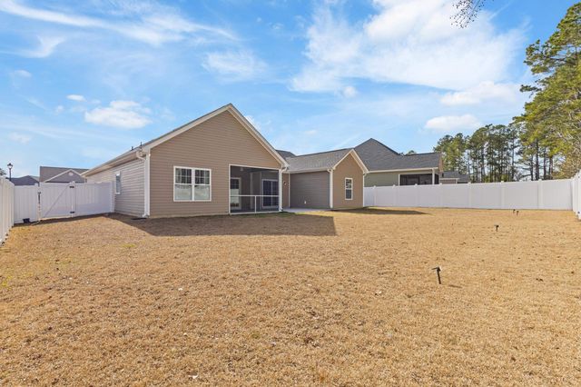 168 Baylee Circle, Galivants Ferry, SC 29544