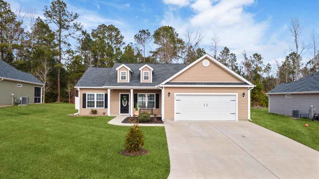 168 Baylee Circle, Galivants Ferry, SC 29544