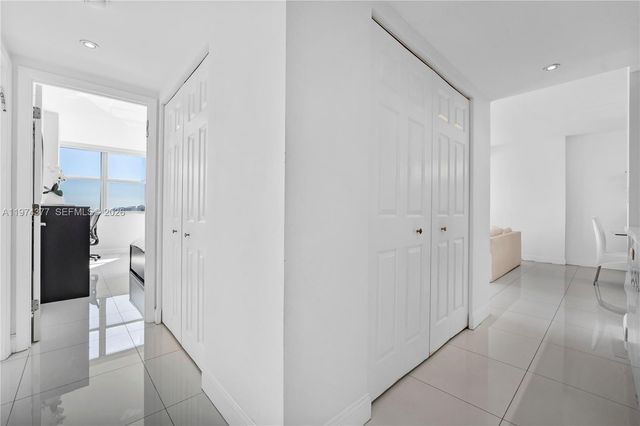 1985 S Ocean Dr PHJ, Hallandale Beach, FL 33009