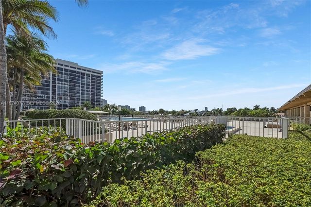 1985 S Ocean Dr PHJ, Hallandale Beach, FL 33009