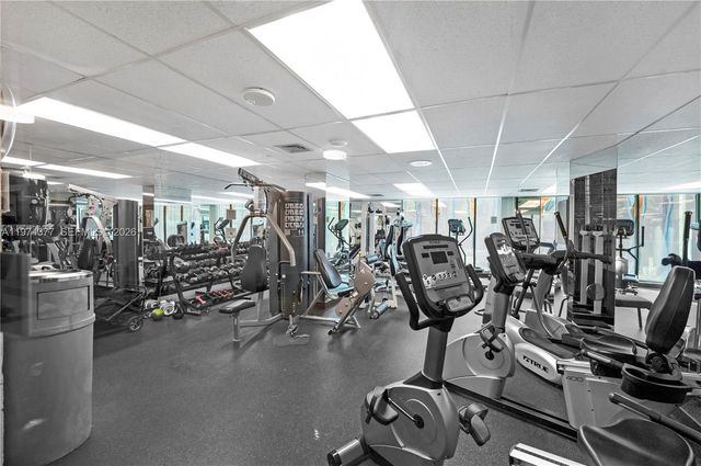 1985 S Ocean Dr PHJ, Hallandale Beach, FL 33009