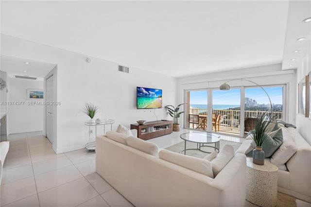 1985 S Ocean Dr PHJ, Hallandale Beach, FL 33009