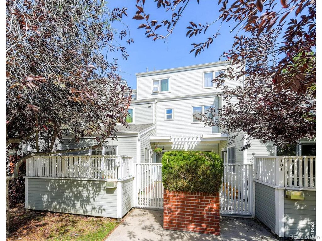 3095 29th Street 102, Boulder, CO 80301