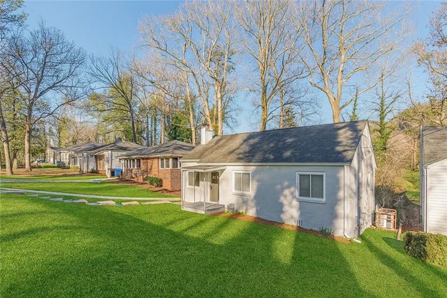 1376 Westmont SW Road, Atlanta, GA 30311