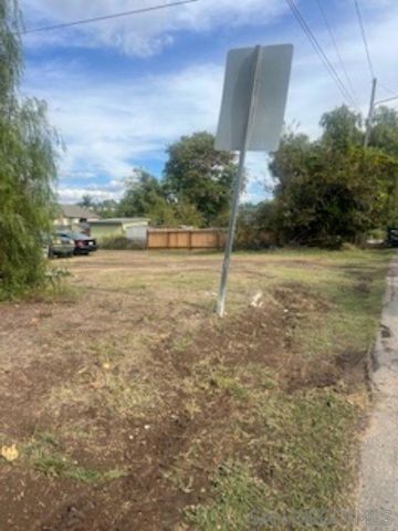 3605 S Barcelona St, Spring Valley, CA 91977