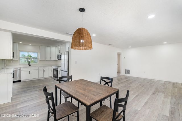 320 Alabama Avenue, Merritt Island, FL 32953