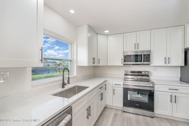 320 Alabama Avenue, Merritt Island, FL 32953