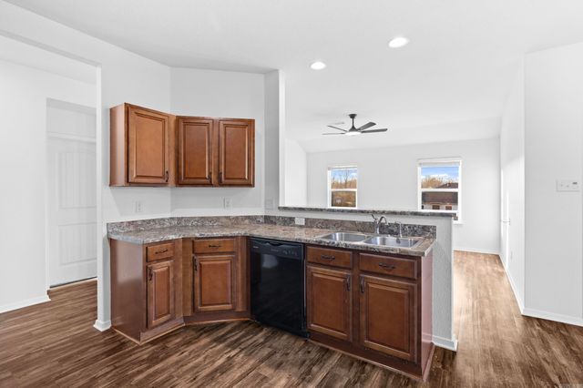 13 Oakland Cir, Austin, AR 72007