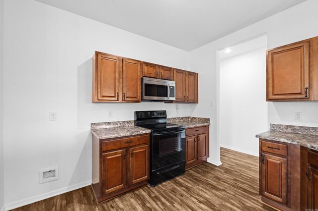 13 Oakland Cir, Austin, AR 72007