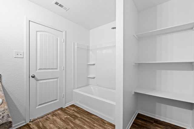 13 Oakland Cir, Austin, AR 72007