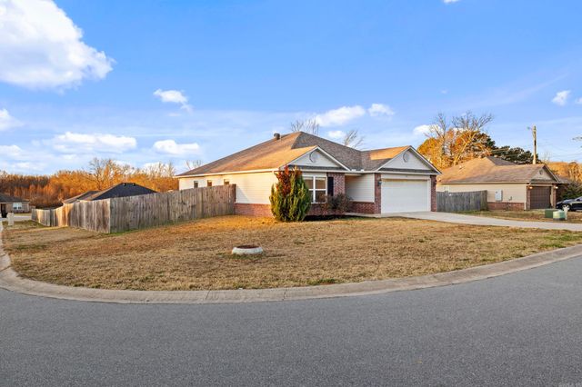 13 Oakland Cir, Austin, AR 72007