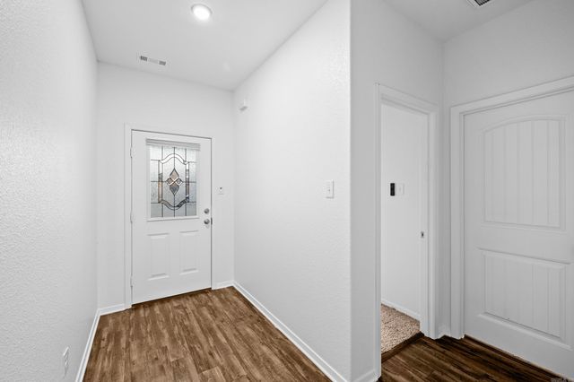 13 Oakland Cir, Austin, AR 72007