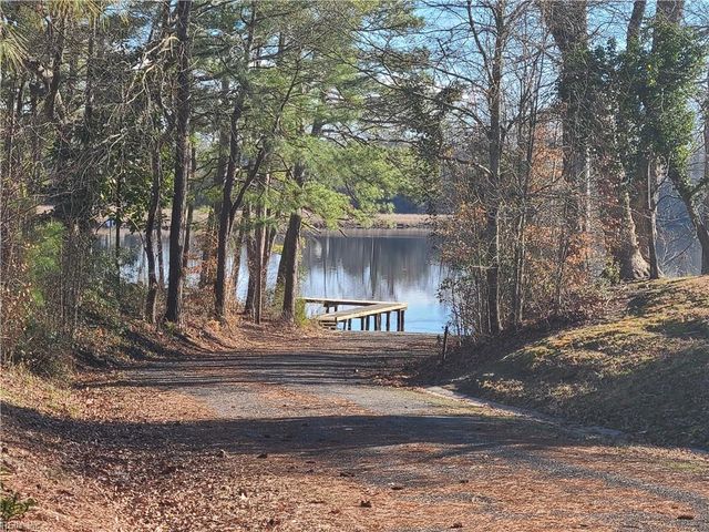 1328 River RD, Suffolk, VA 23434
