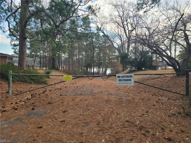 1328 River RD, Suffolk, VA 23434