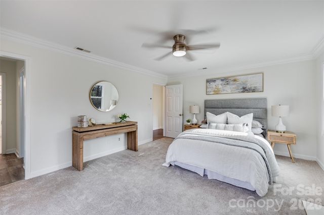 8 Hickory Ridge Court, Lake Wylie, SC 29710