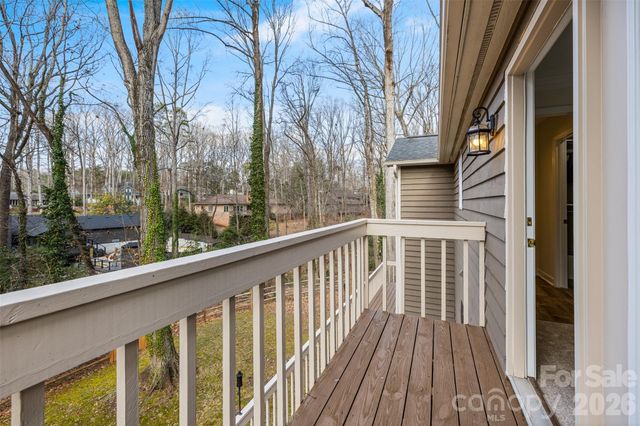 8 Hickory Ridge Court, Lake Wylie, SC 29710