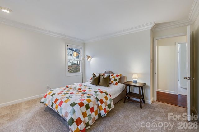 8 Hickory Ridge Court, Lake Wylie, SC 29710