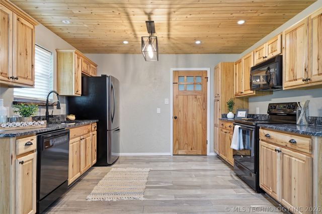 11115 S 250th East Avenue, Broken Arrow, OK 74014