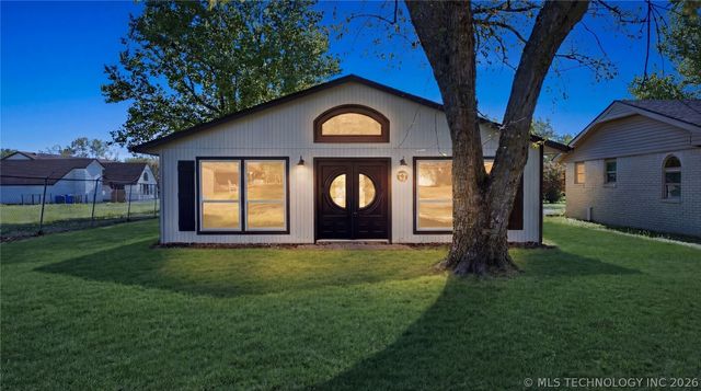 11115 S 250th East Avenue, Broken Arrow, OK 74014