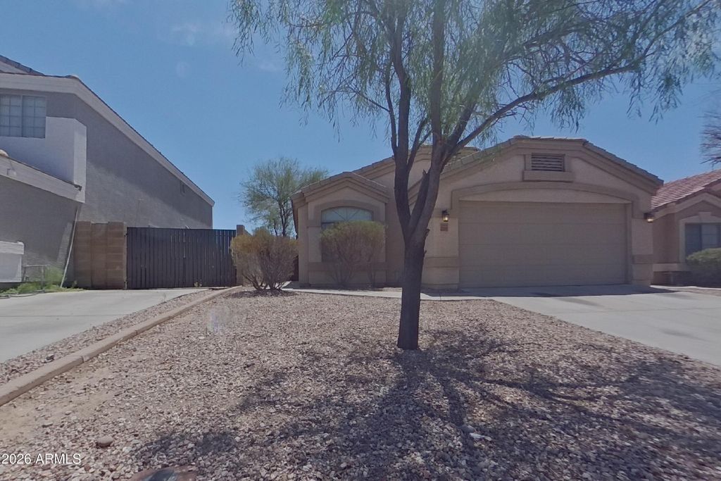 23141 W ASHLEIGH MARIE Drive, Buckeye, AZ 85326