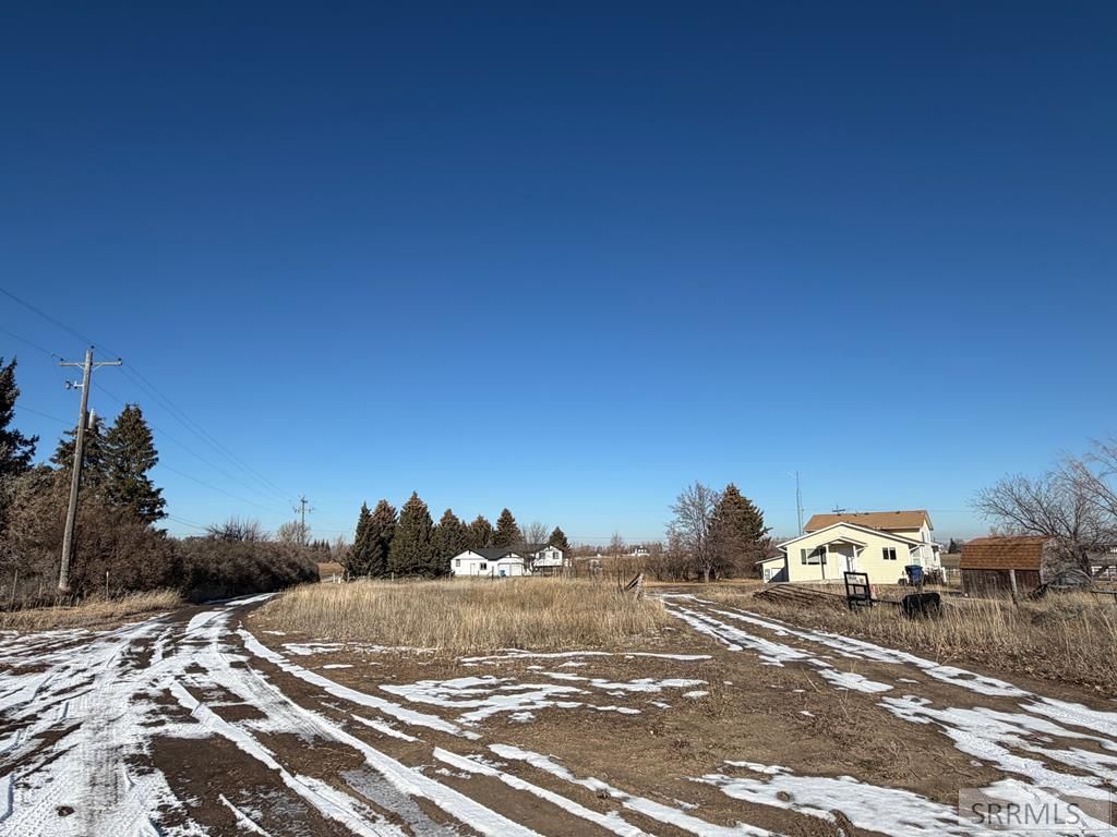 Image 38 of property listing at 1077 E 1300 N, Shelley, ID 83274