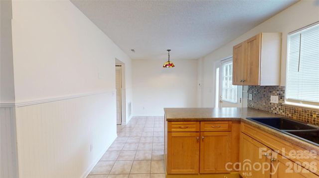 1211 Scaleybark Road, Charlotte, NC 28209